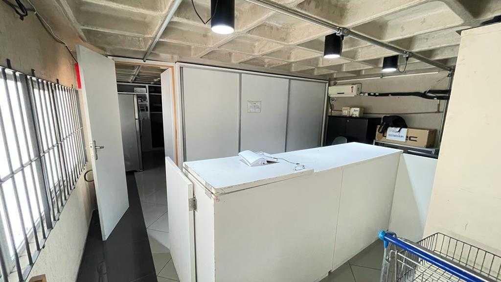 Prédio, São Luiz (pampulha), 0 Quarto, 3 Vagas