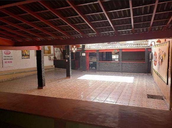 Casa Comercial, Nova Suíssa, 0 Quarto, 3 Vagas