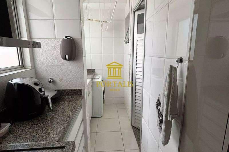 Apartamento, Santa Efigênia, 3 Quartos, 2 Vagas, 1 Suíte