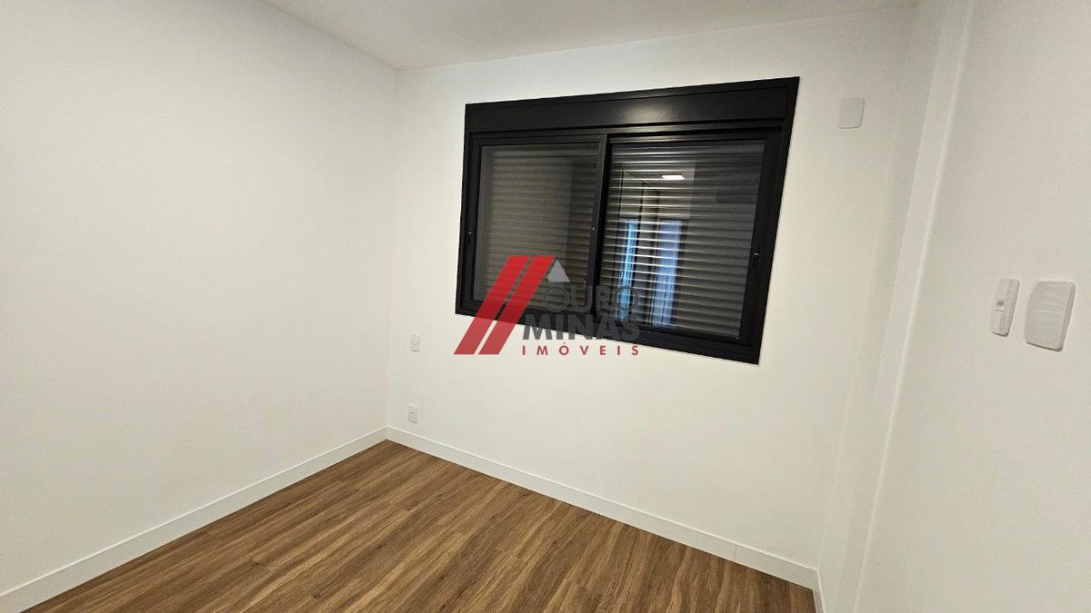 Apartamento, Grajaú, 2 Quartos, 2 Vagas, 1 Suíte