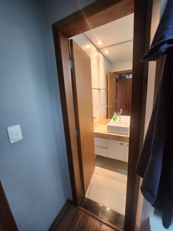 Casa, Cabral, 3 Quartos, 4 Vagas, 1 Suíte