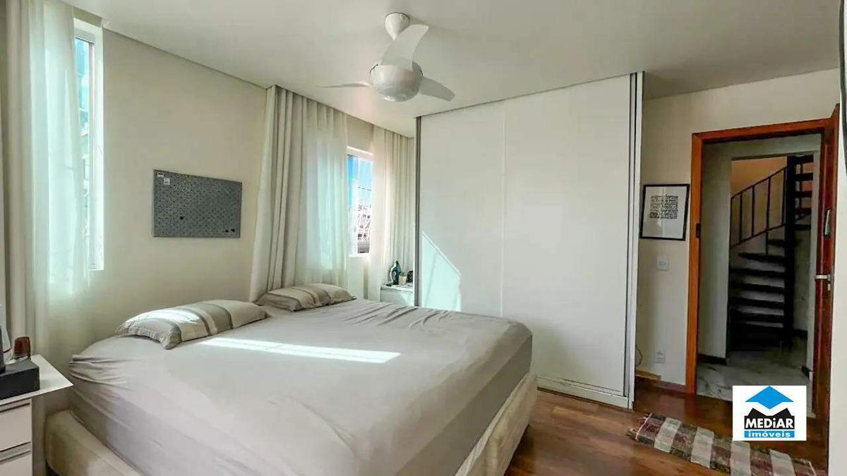 Casa, Santa Branca, 3 Quartos, 1 Vaga, 2 Suítes