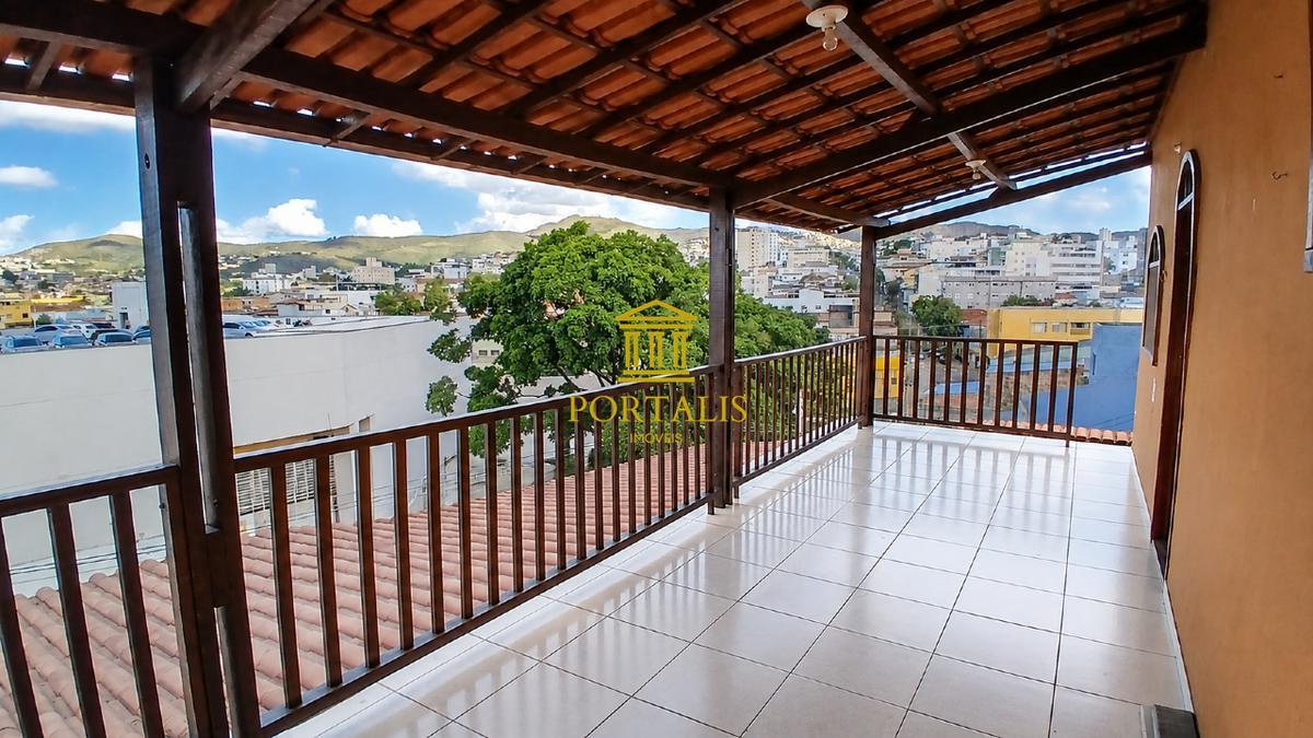 Casa, Horto, 3 Quartos, 1 Vaga, 1 Suíte