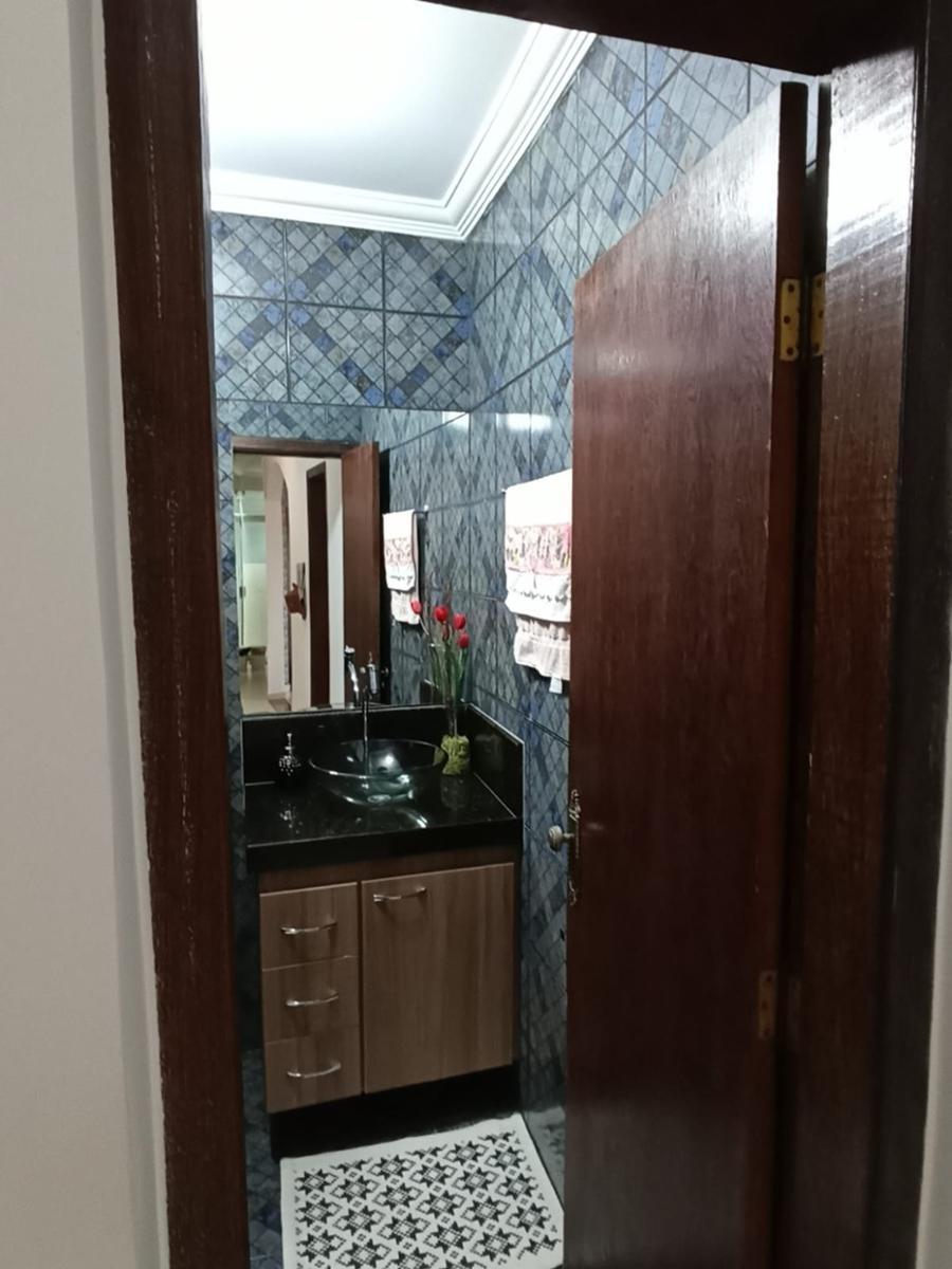 Casa, Céu Azul, 2 Quartos, 6 Vagas