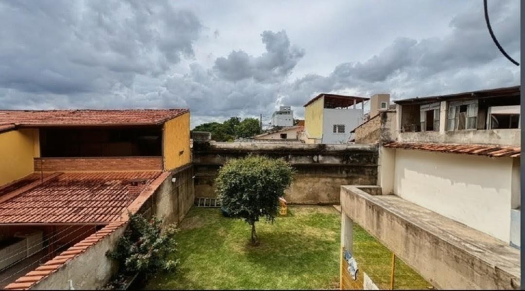 Casa, Santa Inês, 3 Quartos, 2 Vagas, 1 Suíte