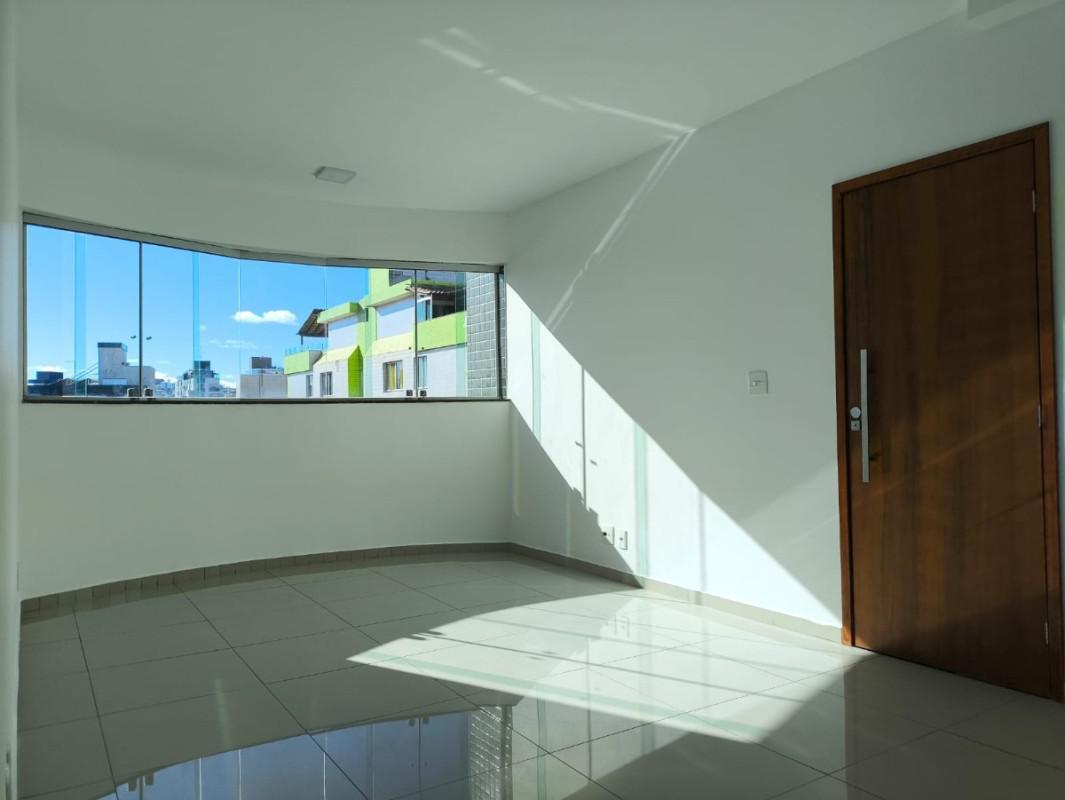 Apartamento, Barreiro, 3 Quartos, 2 Vagas, 1 Suíte