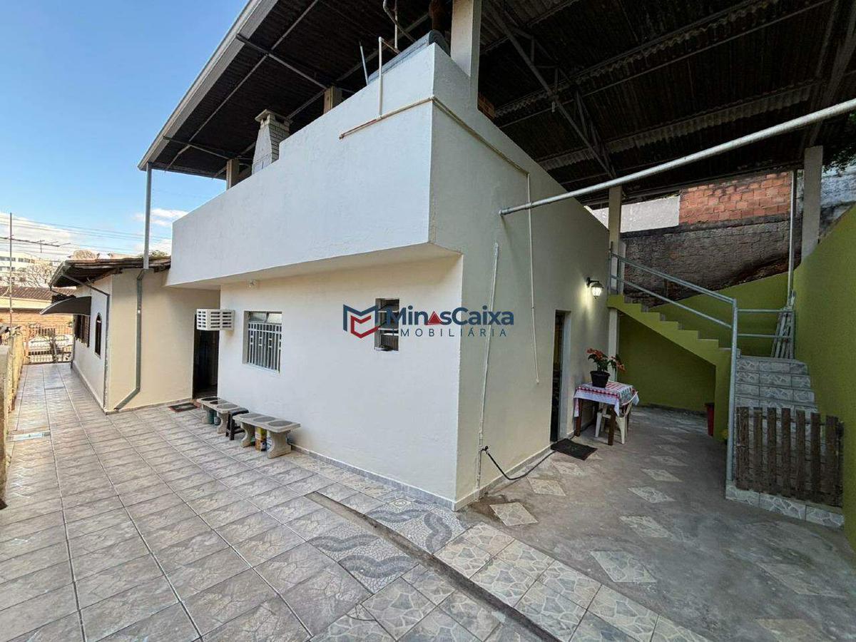 Casa, Bromélias, 4 Quartos, 2 Vagas, 1 Suíte