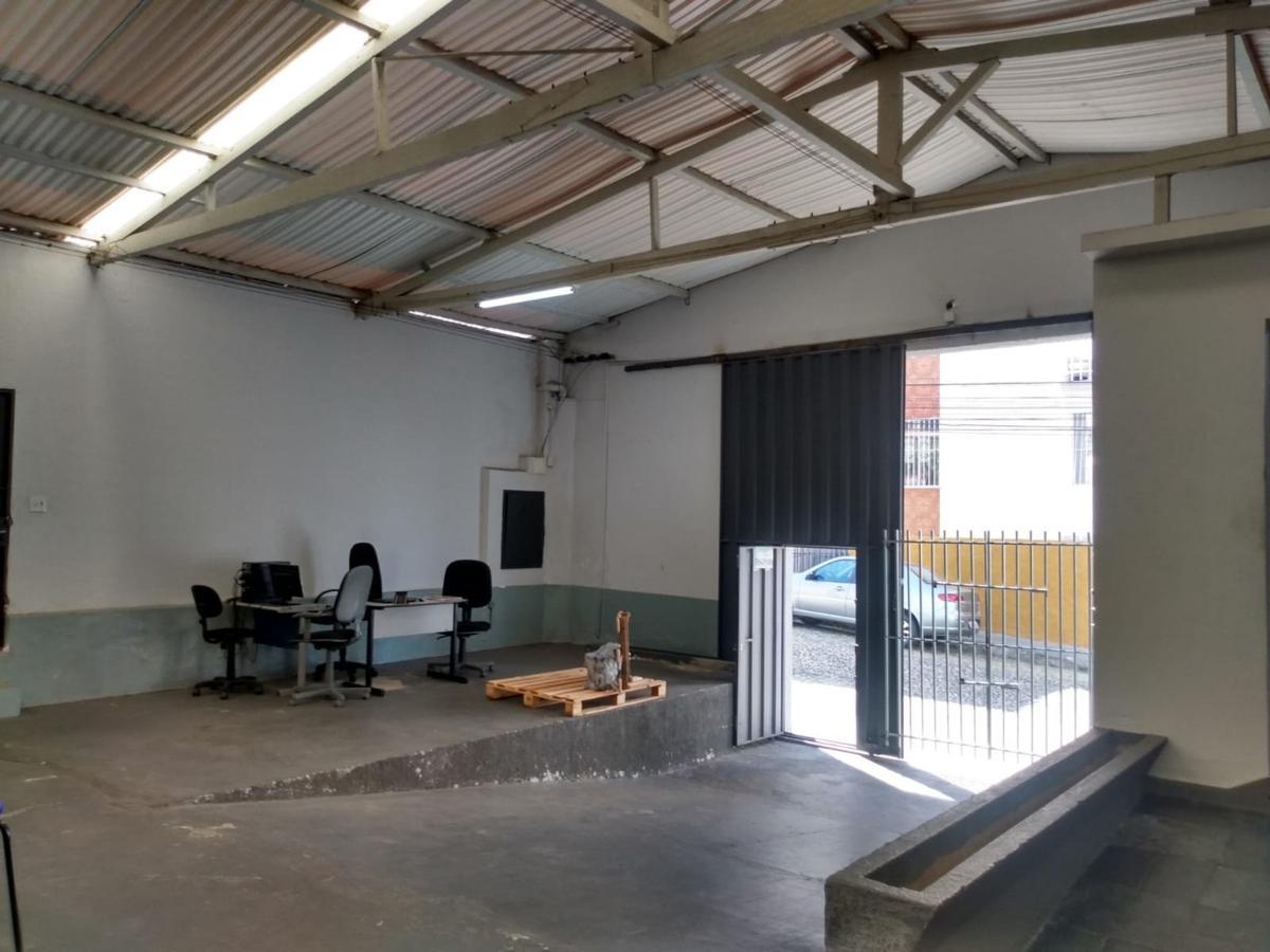 Galpão, Carlos Prates, 0 Quarto, 0 Vaga