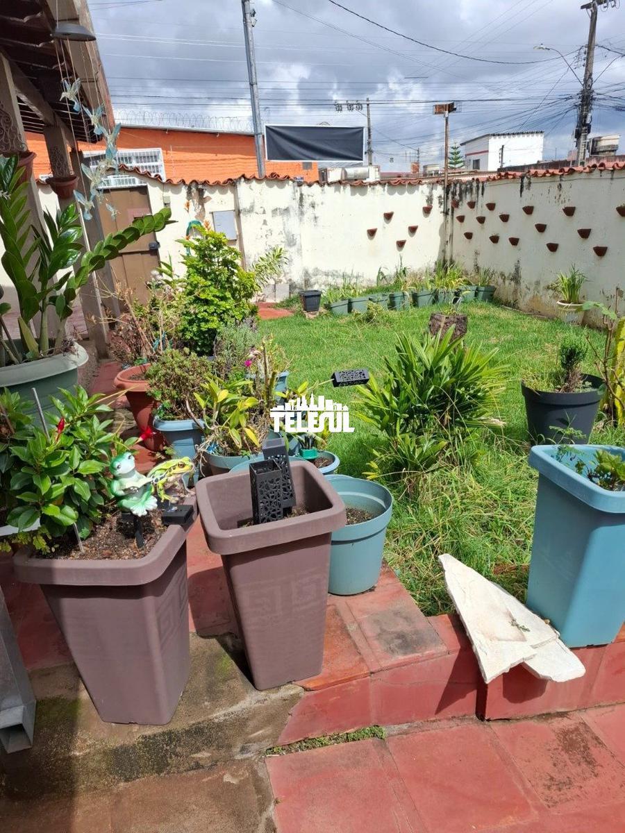 Casa, Jardim Sion, 4 Quartos, 5 Vagas, 2 Suítes