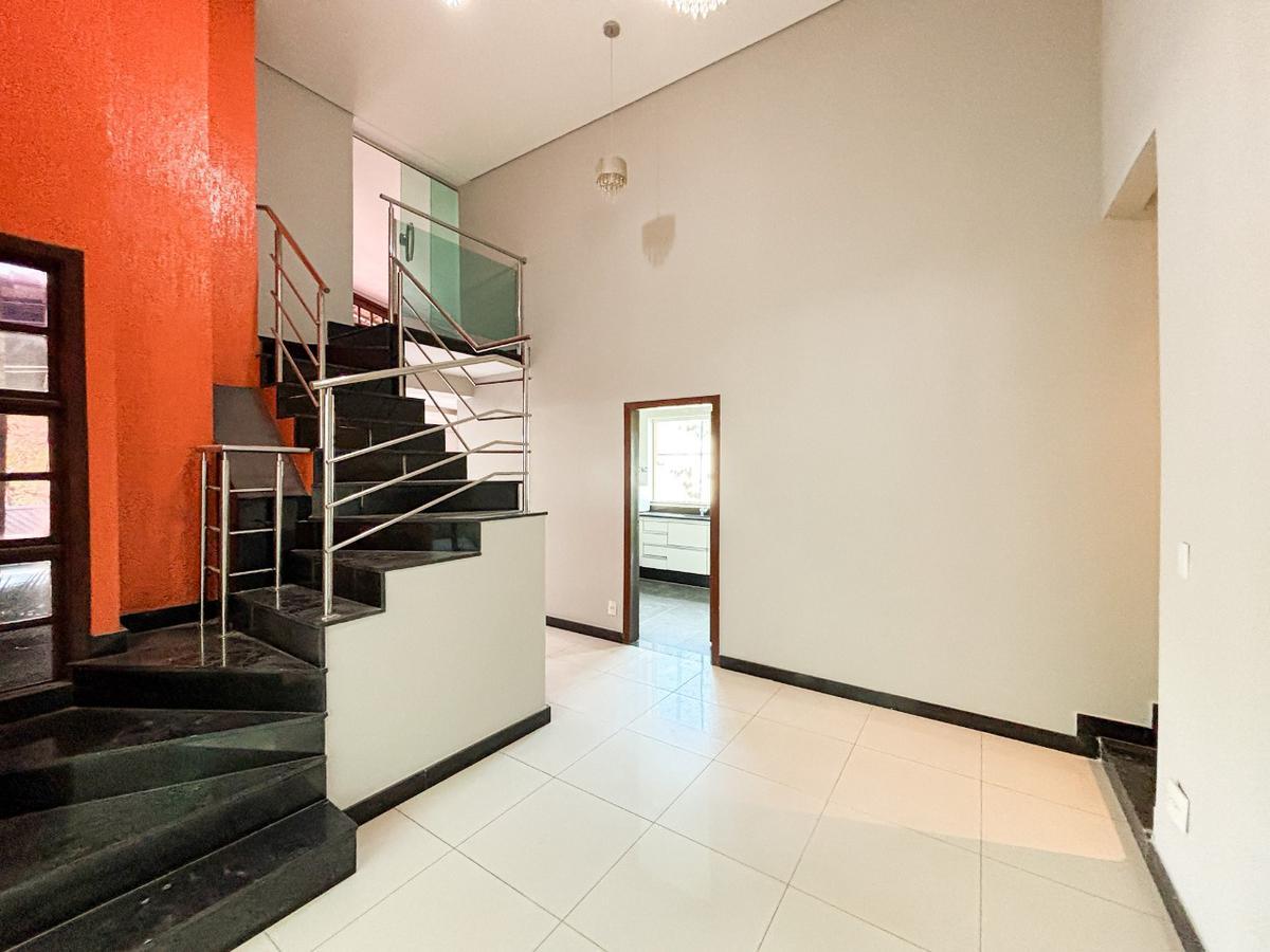 Casa, Braúnas, 4 Quartos, 4 Vagas, 1 Suíte