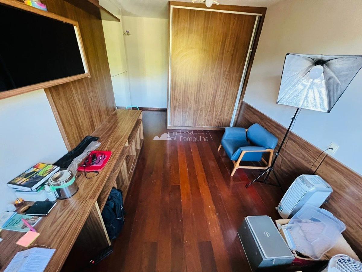 Casa, Santa Branca, 5 Quartos, 4 Vagas, 2 Suítes