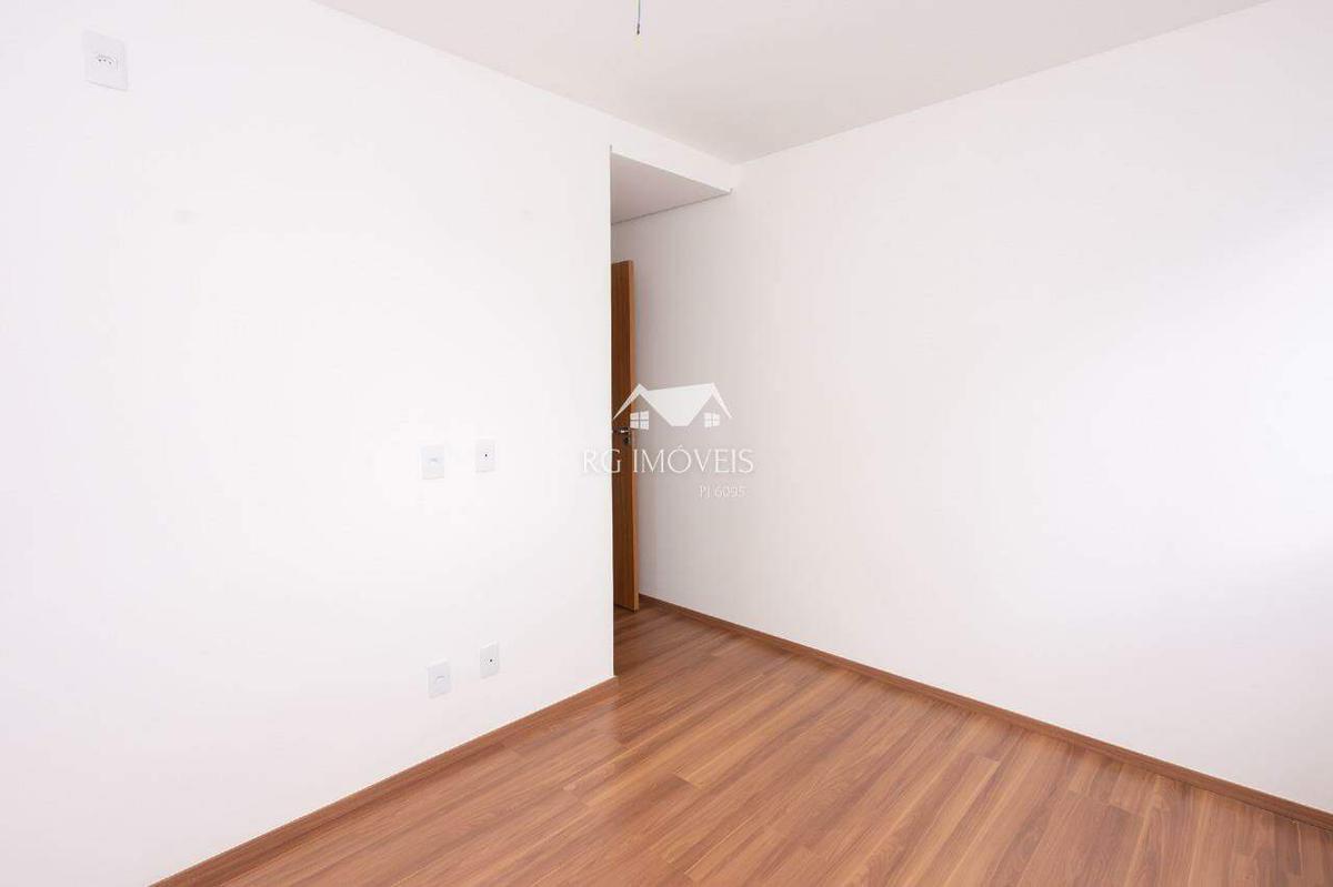 Apartamento, Miramar (barreiro), 2 Quartos, 1 Vaga, 1 Suíte