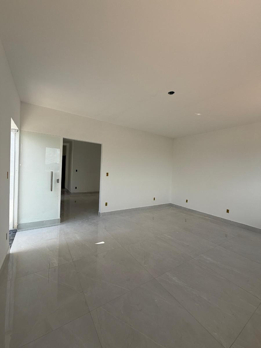 Casa, Vida Nova, 3 Quartos, 4 Vagas, 1 Suíte