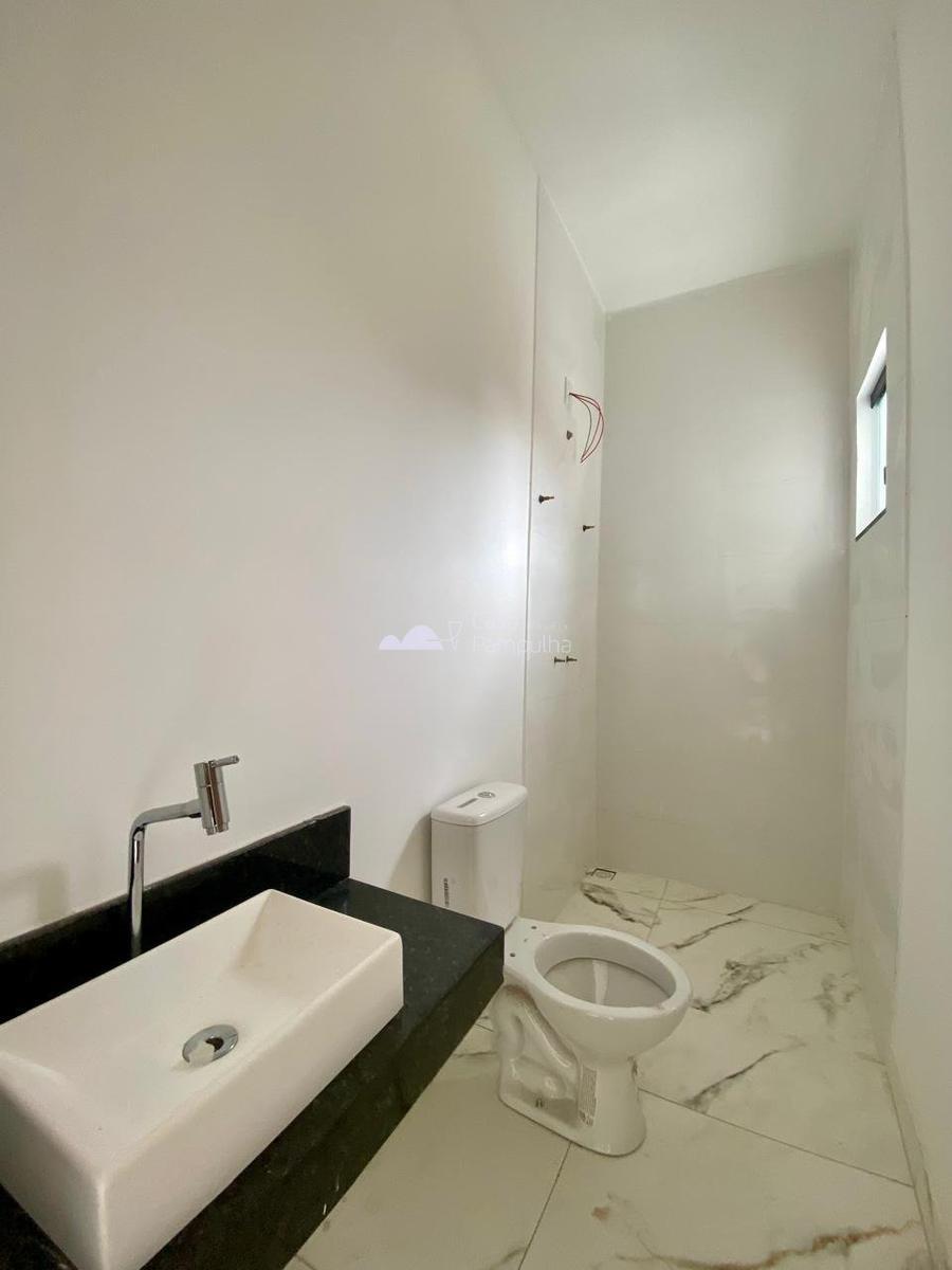 Casa, Cachoeira, 3 Quartos, 2 Vagas, 1 Suíte