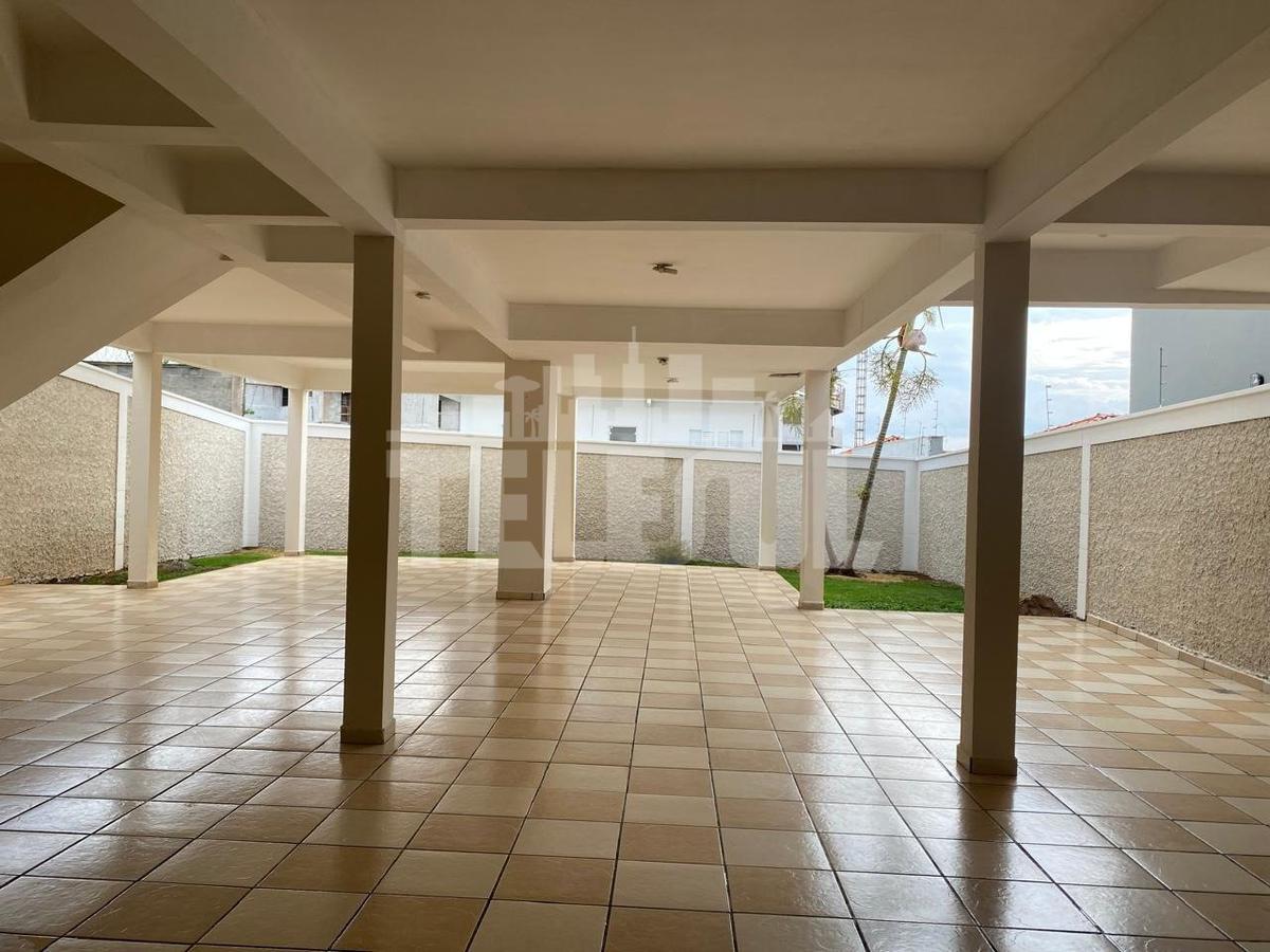 Casa, Vila Verde, 3 Quartos, 8 Vagas, 1 Suíte