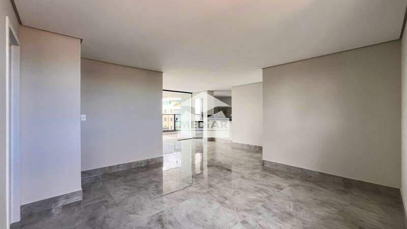 Apartamento, Castelo, 4 Quartos, 4 Vagas, 2 Suítes