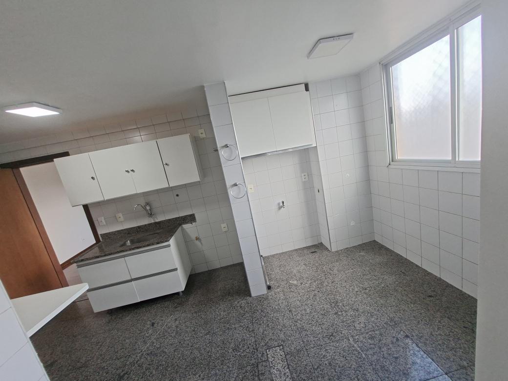 Apartamento, Savassi, 3 Quartos, 2 Vagas, 1 Suíte
