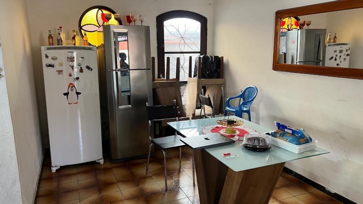 Casa, Tirol (barreiro), 4 Quartos, 2 Vagas, 1 Suíte