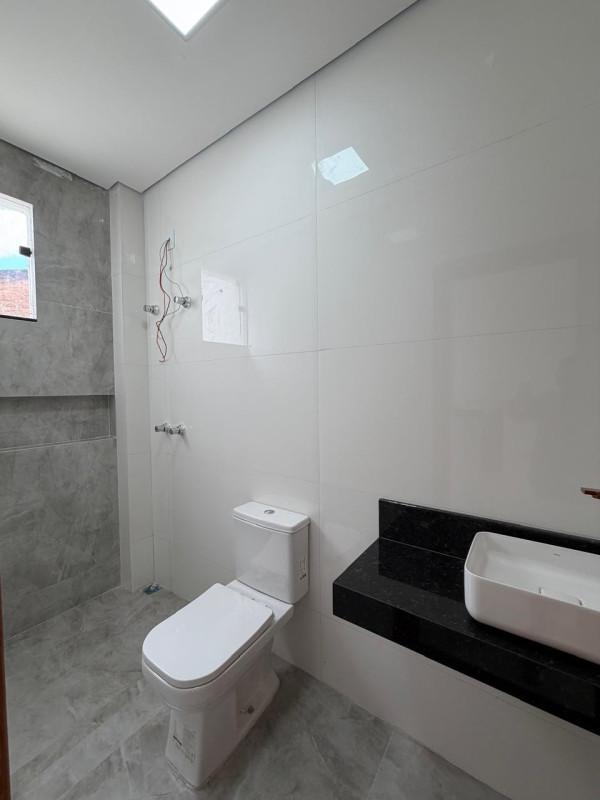 Casa, Santa Helena (barreiro), 3 Quartos, 3 Vagas, 1 Suíte