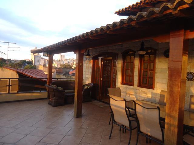 Casa, Alípio de Melo, 4 Quartos, 4 Vagas, 1 Suíte