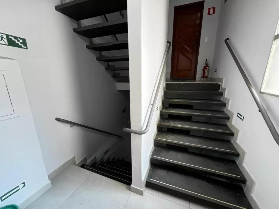 Apartamento, Estoril, 2 Quartos, 1 Vaga