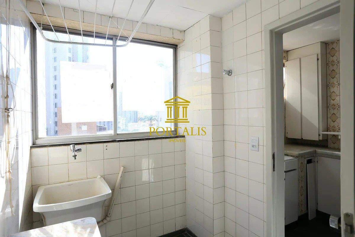 Apartamento, Savassi, 2 Quartos, 1 Vaga, 1 Suíte