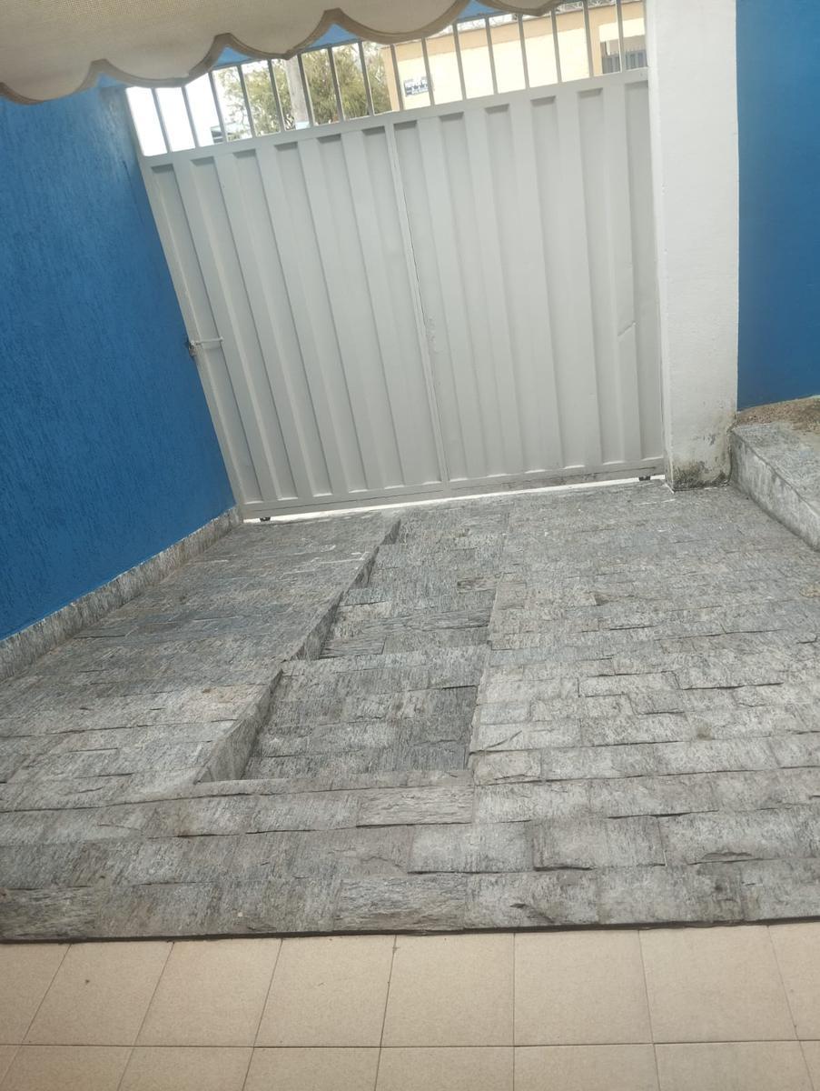 Casa, Das Industrias I (barreiro), 3 Quartos, 2 Vagas