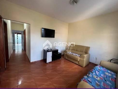 Casa, Santa Maria, 3 Quartos, 0 Vaga, 0 Suíte