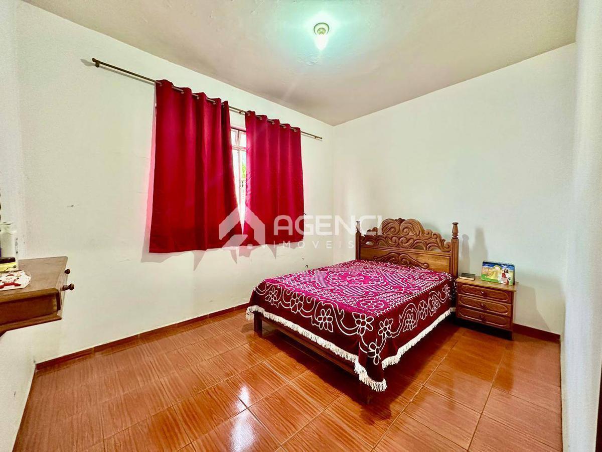 Casa, Santa Maria, 3 Quartos, 0 Vaga, 0 Suíte