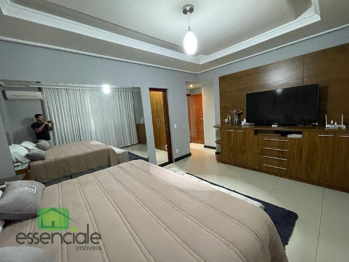Casa, Jardim Riacho das Pedras, 4 Quartos, 5 Vagas, 1 Suíte