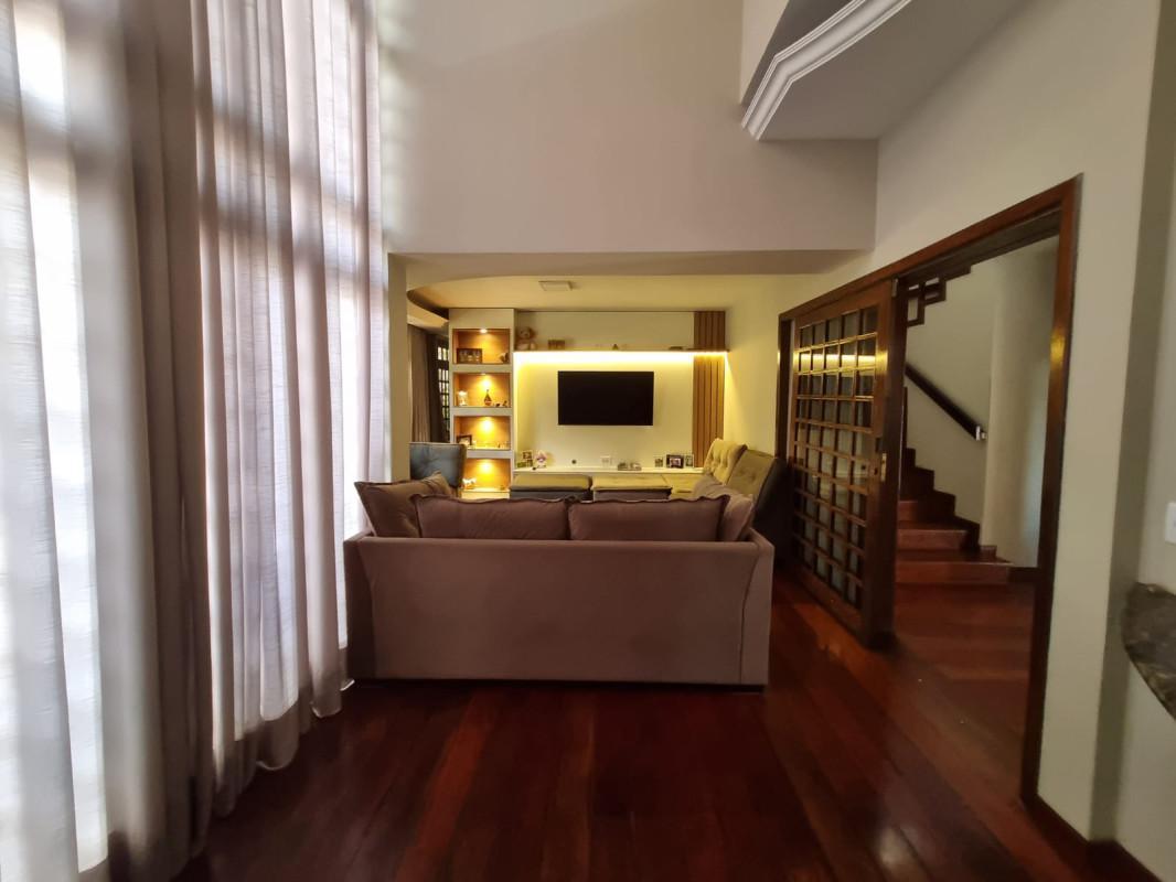 Casa, Jardim Riacho das Pedras, 3 Quartos, 4 Vagas, 2 Suítes
