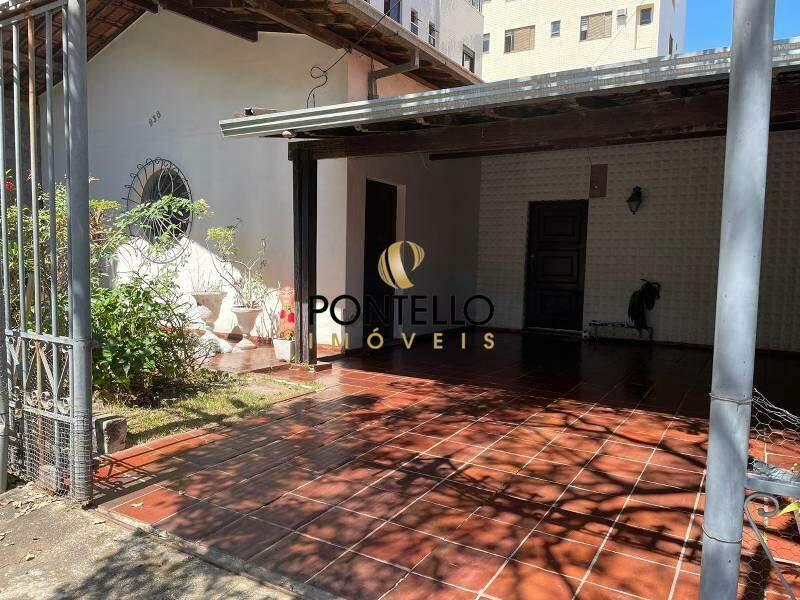 Casa, Cidade Nova, 4 Quartos, 2 Vagas, 1 Suíte
