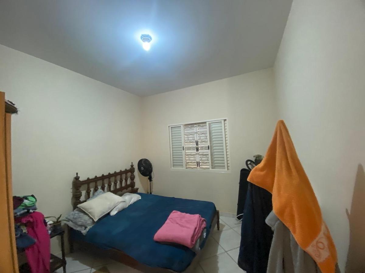 Casa, Jardim Ribeiro, 2 Quartos, 3 Vagas