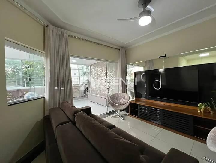 Casa, Cabral, 3 Quartos, 0 Vaga, 1 Suíte