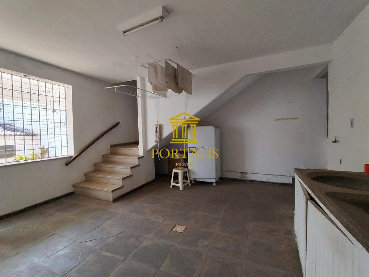 Casa, Santo Antônio, 4 Quartos, 2 Vagas, 1 Suíte