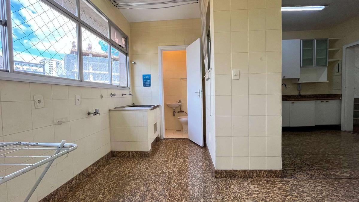 Cobertura, Serra, 4 Quartos, 2 Vagas, 1 Suíte