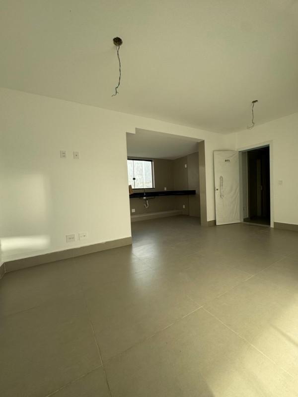 Apartamento, Sagrada Família, 3 Quartos, 2 Vagas, 1 Suíte