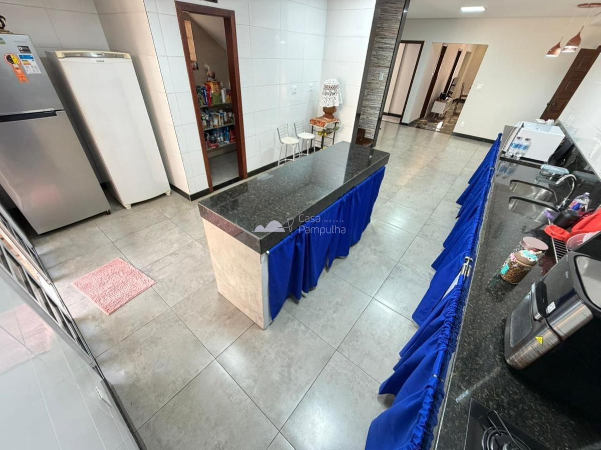 Casa, Itapoã, 5 Quartos, 5 Vagas, 3 Suítes