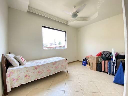 Casa, Iguaçu, 3 Quartos, 3 Vagas, 1 Suíte