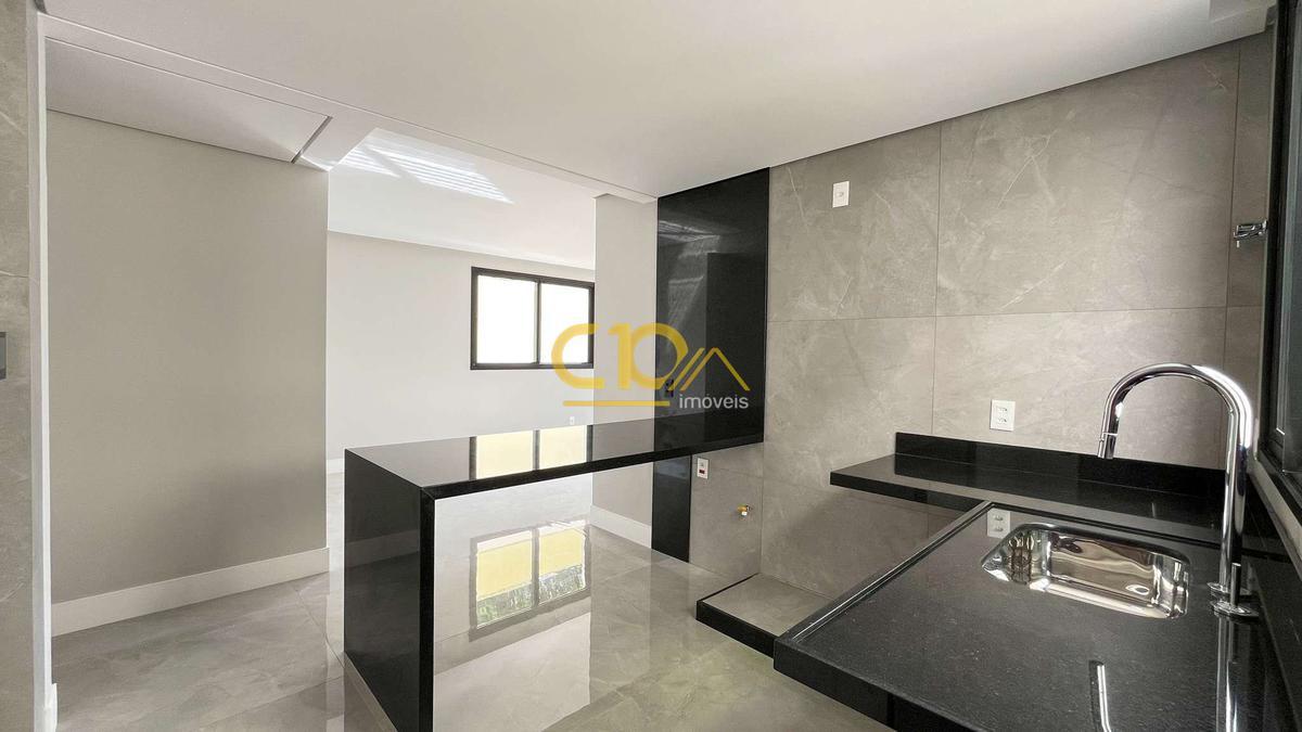 Apartamento, Silveira, 3 Quartos, 2 Vagas, 1 Suíte