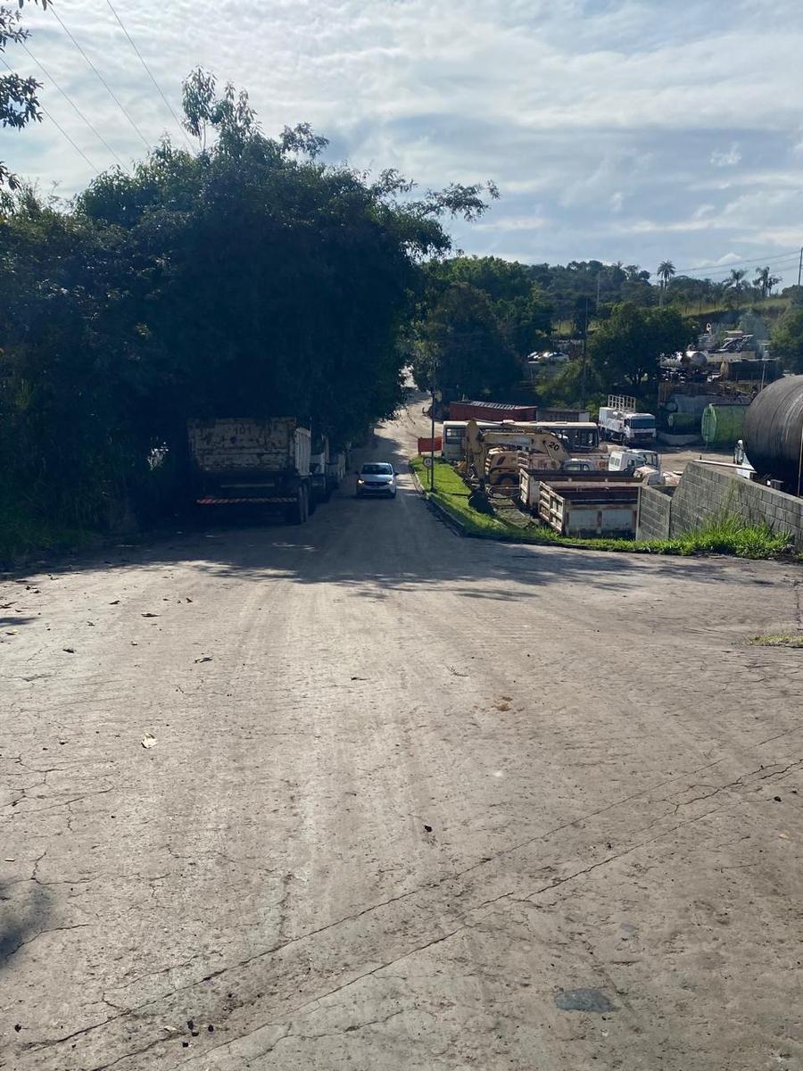 Lote, Liberdade, 0 Quarto, 0 Vaga
