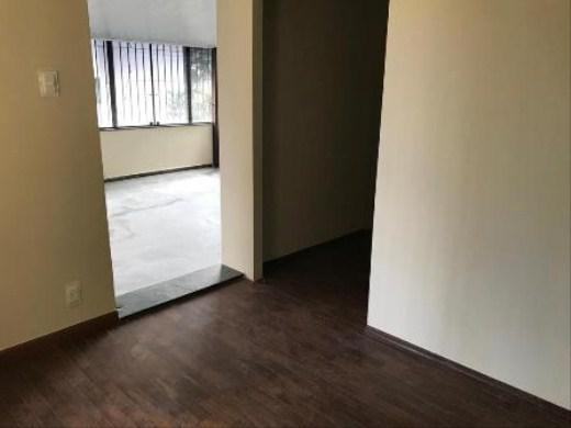 Casa Comercial, Sion, 7 Quartos, 2 Vagas, 1 Suíte