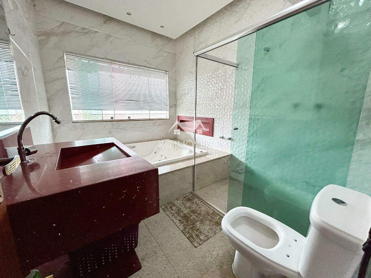 Casa, Diamante, 3 Quartos, 7 Vagas, 1 Suíte