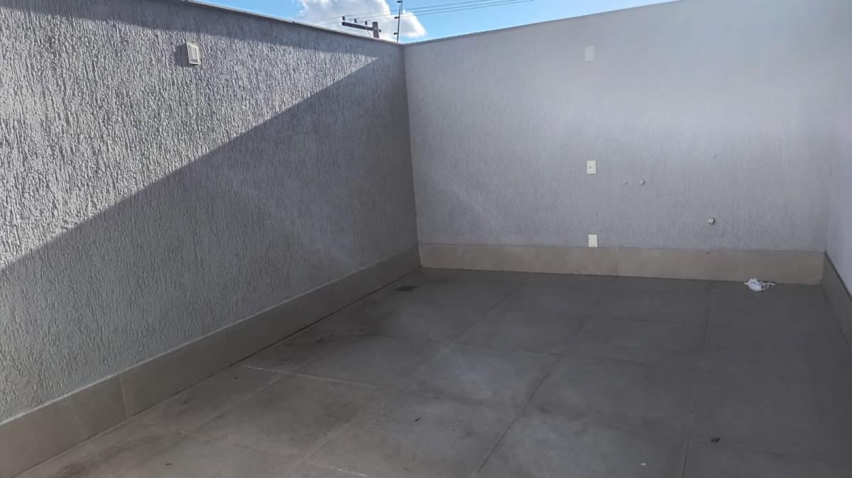 Apartamento, Esplanada, 2 Quartos, 1 Vaga, 1 Suíte