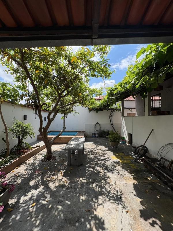 Casa, Amazonas, 4 Quartos, 5 Vagas, 2 Suítes