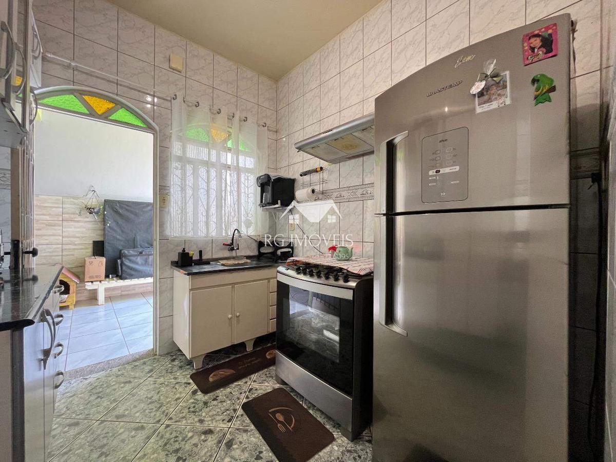 Casa, Milionários, 3 Quartos, 2 Vagas, 1 Suíte