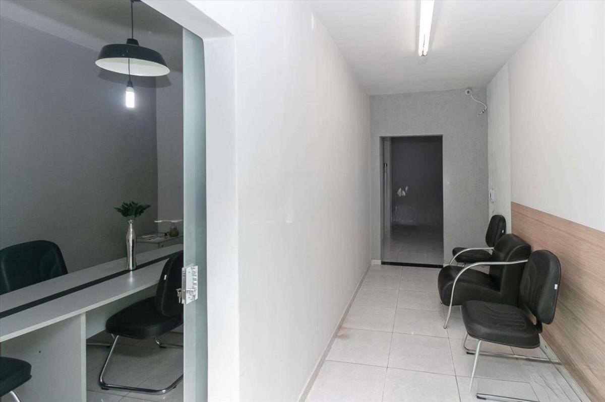 Prédio, Floresta, 0 Quarto, 0 Vaga