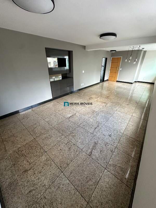 Apartamento, Funcionários, 4 Quartos, 2 Vagas, 1 Suíte