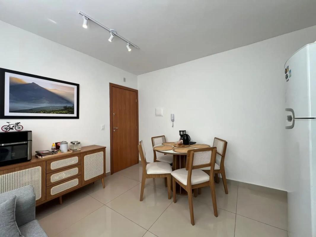 Apartamento, Sagrada Família, 2 Quartos, 1 Vaga