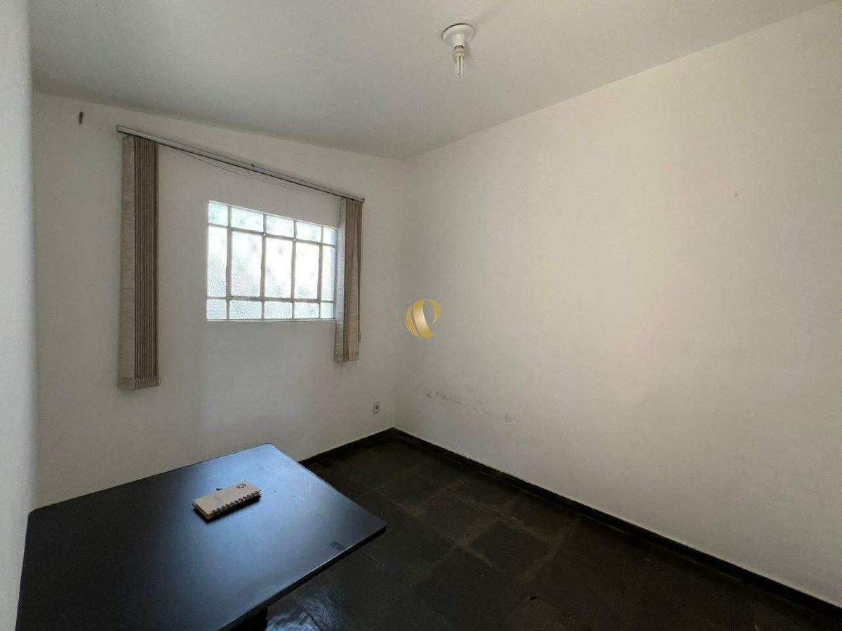 Casa, Centro, 8 Quartos, 3 Vagas